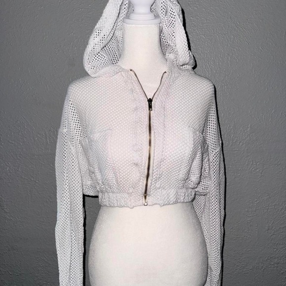 Free People Tops - Free People Movement Size XS Fishnet‎ Mesh Cropped White